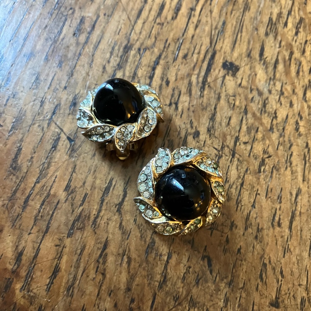 Elegant Black and Gold Earrings